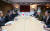 국 외교부가 공개한 스위스 다보스포럼 계기 한일외교장관 회담 사진 [외교부 제공]