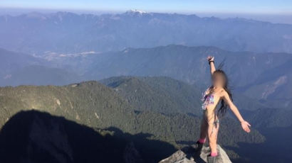 대만 유명 ‘비키니 등산가’ 산에서 숨진 채 발견