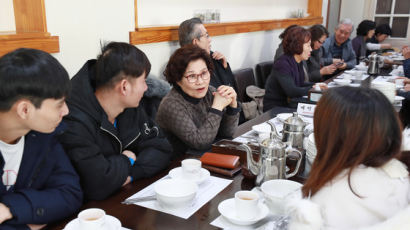 삼육대 은퇴교수들, 외국인 유학생 한국 적응 돕는다