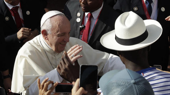 [서소문사진관] "이민자를 위협으로 낙인 찍지 말라" 프란치스코 교황의 일갈 
