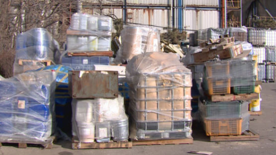 원주·음성서 퇴짜 맞은 불법 쓰레기 750톤, 군산행에 주민 반발