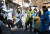 이찬호 씨는 지난 26일 서울 상계동에서 연탄 1000장을 나누는 봉사활동을 진행했다. [사진 연합뉴스]