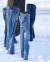 30일(현지시간) 미국 미네소타 주 세인트 앤소니 빌리지에서 얼어붙은 채 유령처럼 세워져있는 청바지.[로이터=연합뉴스] 