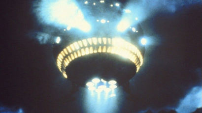 "빛보다 빠르다, 투명해진다"···펜타곤이 몰래 파헤친 UFO