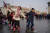 평양 어린이들이 5일 김일성광장에서 롤러스케이트를 타고 있다. [AFP=연합뉴스]