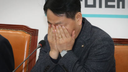 김관영 “민주·한국당, 어찌 그리 호흡이 잘 맞는지 혀 내둘릴 지경”