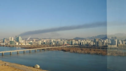 고양시 성석동 폐기물 처리시설서 불…검은 연기 서울서도 관측