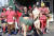 뉴욕 시민들이 9일(현지시간) 큐피드 언디런 행사에 참가해 속옷 차림으로 거리를 달리고 있다. [UPI=연합뉴스]
