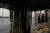 아침 최저 기온이 영하 10도까지 떨어진 지난 10일 서울 뚝섬한강공원 인근 한강 변에 고드름이 맺혀 있다. [연합뉴스]