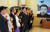 안중근의사교육문화재단이 14일 부산 남구 대강당에서 열린 &#39;2·14 도마 안중근의 날 제정 결의대회&#39;에 참석해 고인 안 의사의 넋을 기리고 있다. [연합뉴스]