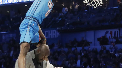 [사진] 디알로, NBA 덩크 콘테스트 우승