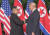 첫 북미정상회담이 열린 지난해 6월 12일 싱가포르 센토사 섬 카펠라호텔에서 미국 도널드 트럼프 대통령과 북한 김정은 국무위원장이 북미정상회담에 앞서 악수하고 있는 모습. 