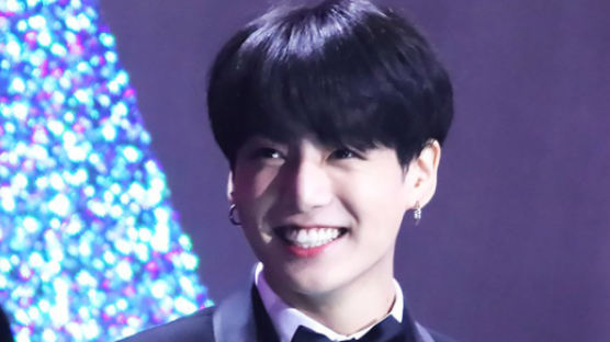 JUNGKOOK's Chinese Fans Show Unstinting Support For Their Bias