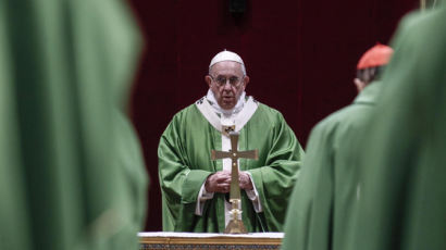 교황, "미성년자 성 학대 사제들은 '악마의 도구'..신의 분노 살 것"