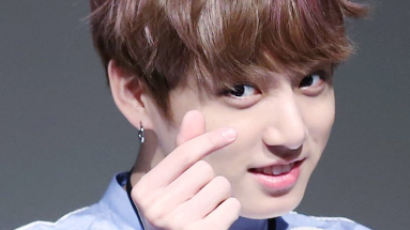 BTS JUNGKOOK Uploads Song Recommendation, ARMY Advances Troops!