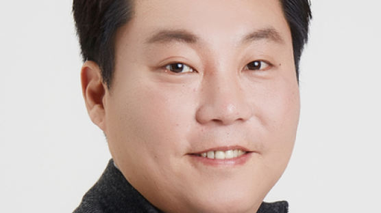 ‘동장 폭행’ 강북구의원, 의원직 사퇴…상해 혐의로 추가 입건