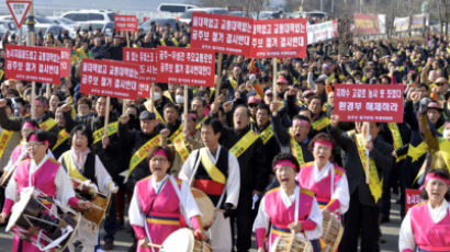 “공주보 철거 결사반대…문 정부도 MB 때처럼 졸속행정 하나”