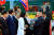 북미정상회담을 하루 앞둔 26일 김정은 북한 국무위원장이 중국과 접경지역인 베트남 랑선성 동당역에 도착해 환영단으로부터 꽃다발을 받고 있다. [연합뉴스]