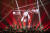 마룬5는 2008년 첫 내한 이후 다섯 번째 내한공연인 만큼 팬들과 환상적인 호흡을 선보였다. [사진 라이브네이션코리아]