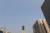1일 서울 광화문광장 에서 열린 3.1절 100주년 기념식에서 공군특수비행팀 블랙이글스가 기념 비행을 하고 있다. [뉴스1]