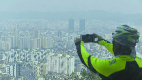 '삼한사미'도 깨진 미세먼지…서울 12일간 하루 빼고 '나쁨'