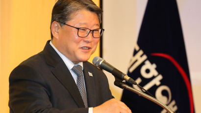 조원진 “한국당, ‘탄핵 4적’ 정리하면 보수통합”