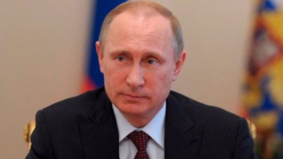 푸틴 “중거리핵전력 조약 이행중단” 대통령령에 서명