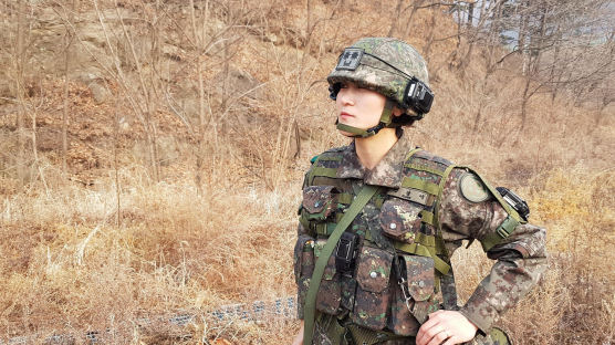 [서소문사진관] 전방 대대장, 해상초계기 교관… 막강 대한민국 여군