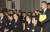 2003년 3월 9일 서울 세종로 정부중앙청사 대회의실에서 열린 노무현 대통령과 ‘전국 검사들과의 대화’에 참석한 문재인 당시 민정수석. 전례가 없었던 이날 토론회는 TV로 전국에 생중계돼 국민의 이목을 집중시켰다. 사진·중앙포토