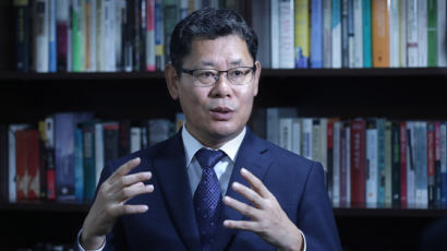 김연철 통일부 장관 후보자는 문 대통령 읽은『협상의 전략』 저자