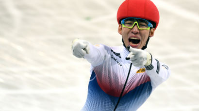 빛난 부상 투혼… 임효준 쇼트트랙 세계선수권 우승