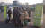  시민들이 대전역 앞에서 KAIST 원자력 및 양자공학과 학생들의 서명운동에 동참하고 있다. [사진 KAIST] 
