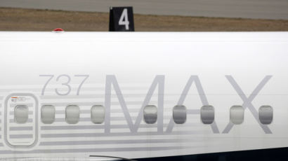 월스트리트저널 “보잉, 737 맥스 조종제어 소프트웨어 대폭 수정 중”