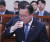남북경제협력특위 전체회의에서 물을 마시고 있다. 임현동 기자
