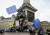 런던 트라팔가 광장을 비롯해 런던 유명 거리에 브렉시트 반대 집회 참가자들이 가득 찼다. [AP=연합뉴스] 