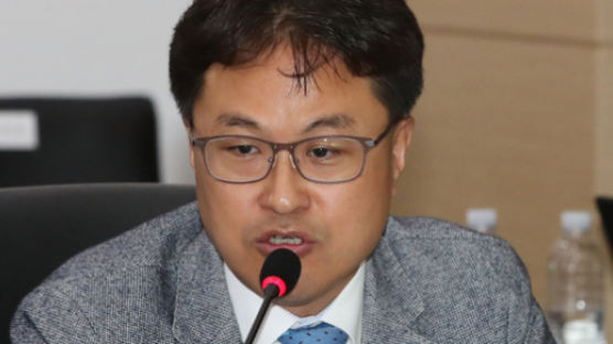 김정우 의원, 성추행-명예훼손 맞고소 사건…"4월 이후 조사 받겠다"