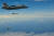 지난 2월 미 해병 제31원정대 소속 F35B의 태평양상공 훈련 장면.[AP=연합뉴스]