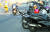 서울 동대문 평화시장 일대에서 퀵서비스 운전자들이 오토바이를 타고 배달을 하고 있다. [연합뉴스]