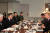 정경두 국방부 장관(왼쪽에서 둘째)과 패트릭 섀너핸 미국 국방부 장관 대행(오른쪽)이 1일(현지시간) 미 국방부 청사에서 만나 향후 한미 군사협력 방안 등을 논의했다. 