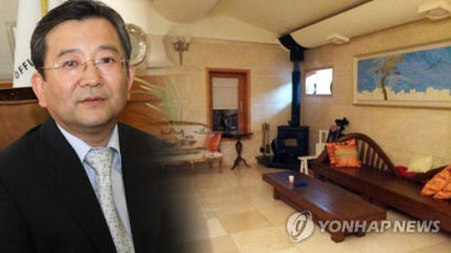 승리 카톡방 vs 김학의 CD···여야 오늘 정보위서 붙는다 