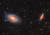  보데 은하(M81)와 그 이웃은하인 시가 은하(M82)를 각각 따로 촬영해 모자이크했다. 