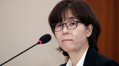 박지원 “차라리 남편과 워런 버핏처럼 주식을 하라”