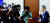 황창규 KT 회장(오른쪽)이 17일 오전 서울 여의도 국회 과학기술정보방송통신위원회에서 열린 청문회에서 선서하고 있다. 김경록 기자