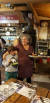 골란고원에 정착해 농장과 성서 시대 요리를 파는 농가 식당을 운영하는 타미 카발로와 손자. 
