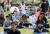 21일 서울 서초구 잠원한강공원에서 열린 2019 한강 멍때리기 대회에서 참가자들이 멍때리고 있다. [연합뉴스]