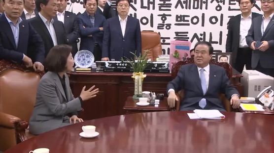 문희상 의장, 한국당 집단 항의방문 충돌에 ‘쇼크’…병원行
