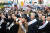 2005년 12월 27일 박근혜 당시 대표 등 한나라당 지도부가 대구 동성로 대구백화점 앞에서 사학법 개정을 규탄하는 집회를 열고 있다. [중앙포토]