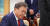 문재인 대통령이 29일 청와대 여민관에서 열린 수석보좌관회의에 참석하고 있다. 뉴시스