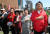 무소속 이언주 의원(오른쪽 둘째)이 2일 오후 서울역 광장에서 &#39;4대강 국민연합&#39; 주최로 열린 &#39;4대강 보 해체 반대 대(對)정부 투쟁 제1차 범국민대회&#39;에 참석, 자유한국당 의원들과 한자리에 서서 국기에 대한 경례를 하고 있다. 이 의원 왼쪽은 이은재 의원, 오른쪽은 정진석 의원. [연합뉴스]