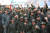 마두로 대통령이 2일 포트 티우나 군사기지에서 군인들과 기념사진을 찍고 있다.[EPA=연합뉴스]